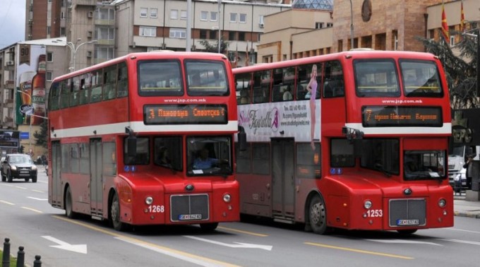 Autobusët e qytetit me itinerar të ndryshuar për festat
