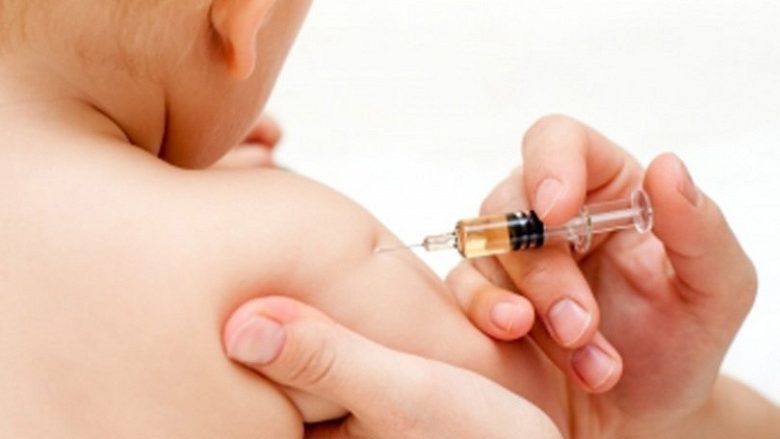 Epidemia e fruthit në Shkup, sot janë vaksinuar 703 fëmijë
