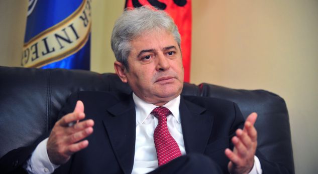 Ahmeti: Emri i ri, Maqedonisë dhe shqiptarëve do t’u hapë perspektivë të re