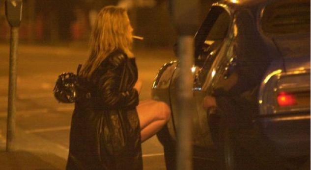 Seks me 100 euro, prostituta shqiptare rrëfen troç pse iu fut kësaj rruge