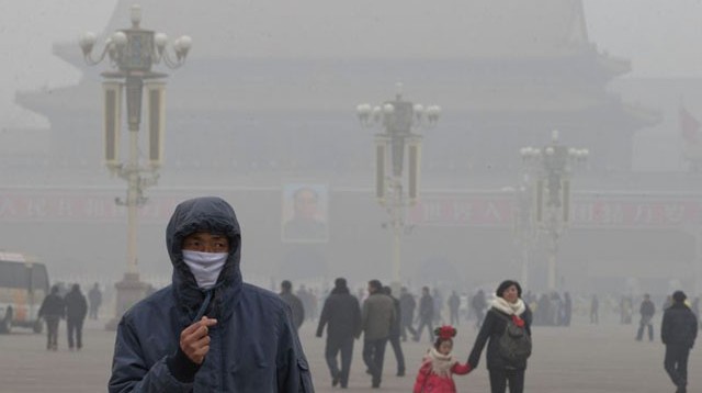 Shkupi sërish në 10 vendet e para në botë, për ndotjen e ajrit