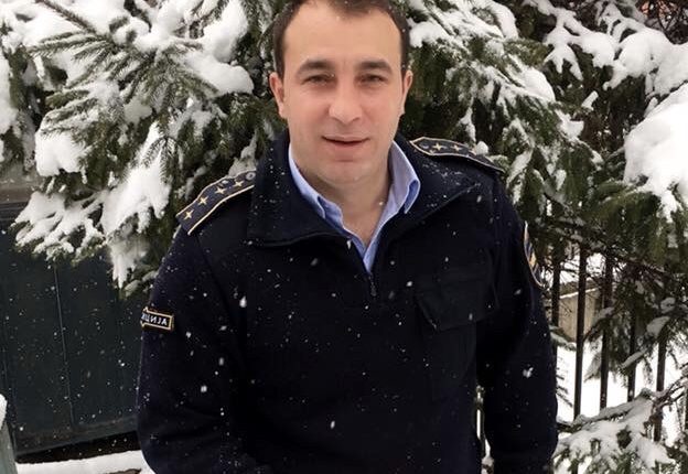 Polici shqiptar nga Shkupi “gropos” Milenkon!