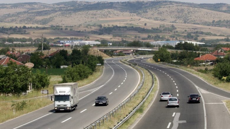 Komunikacioni në Maqedoni pa ndalesa, nuk ka pritje të gjata në kalimet kufitare