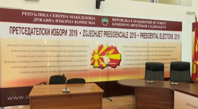 Dy kandidatët presidencial presin fitore në rrethin e dytë