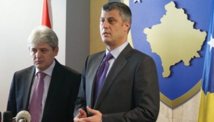 Ali Ahmeti, Hashim Thaçi e Ramush Haradinaj takohen sot në kufirin Maqedoni – Kosovë