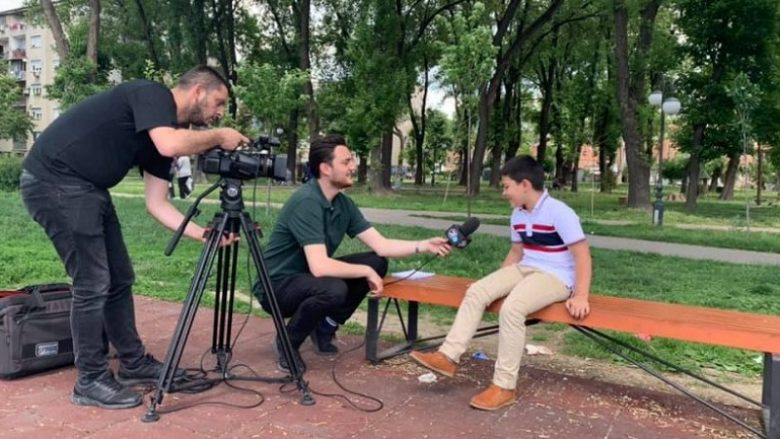 Djaloshi nga Maqedonia që e mposhti leukeminë tregon se si u përball me këtë sfidë (Video)