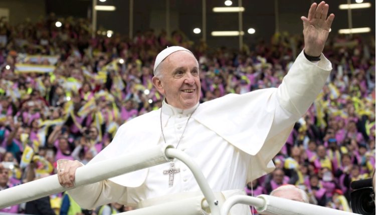 Papa Françesku do të mbajë liturgji të shenjtë në sheshin “Maqedonia” në Shkup