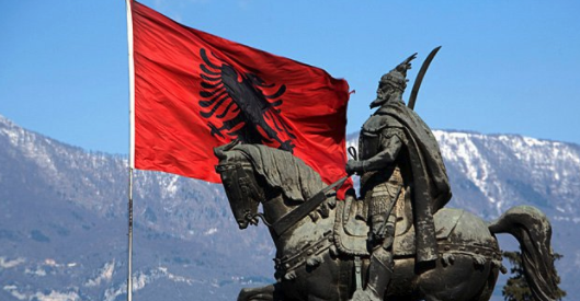 Deklarata e historianit që tmerroi Turqinë: Ja si ishte Skënderbeu