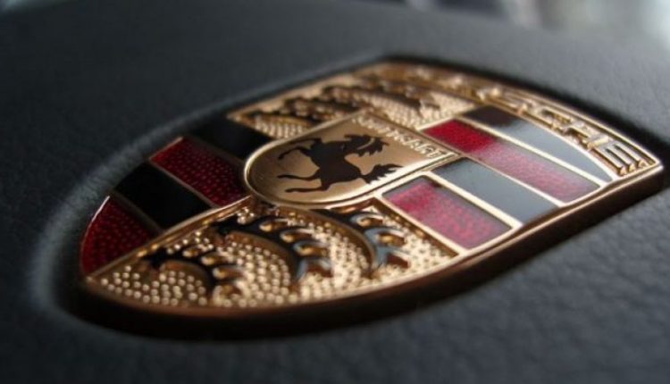 Së shpejti bëhet prezantimi i shumëpritur i Porsche 718 Boxter Spyder