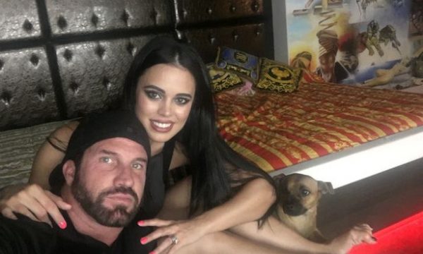 Habit milioneri: Nuk e kam gruan xheloze, bëjë gjëra të shfrenuara edhe me tjerat