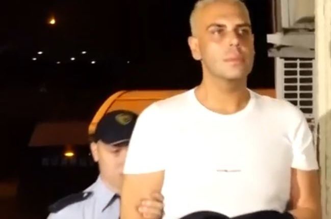 “Boki trediçi” nga qelia e burgut: E di se si vjedhin Zaevi dhe Haradinaj (Foto)