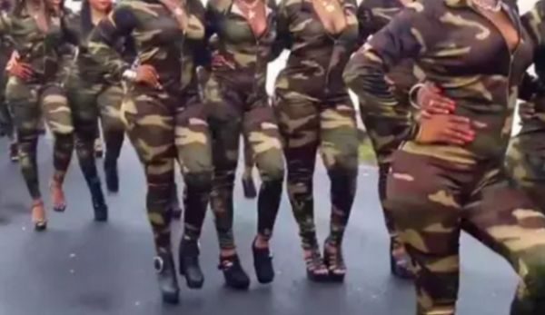 Kjo është ushtria më seksi që keni parë, shikoni videon