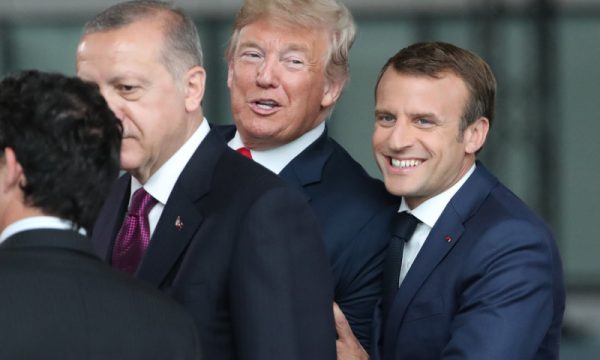 Trump: Po e shoh Francën duke u ndarë nga NATO-ja dhe po befasohem