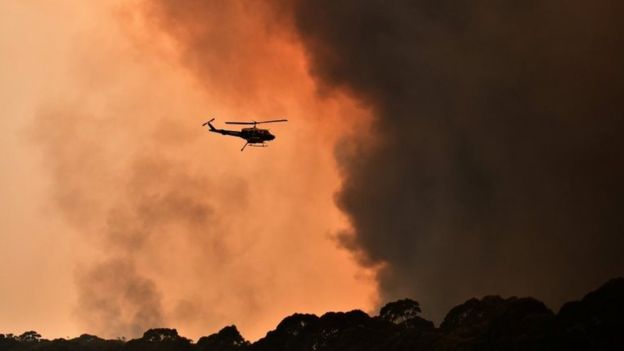 Temperaturat në Australi shkojnë mbi 40 gradë, flakët përfshijnë 4 shtete të tjera