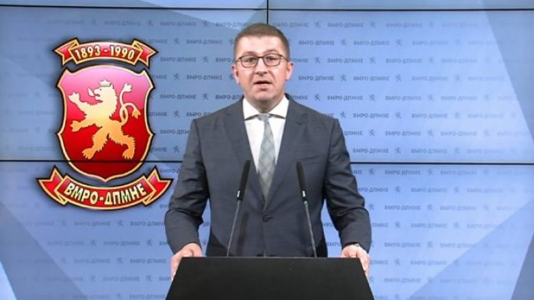 Mickoski propozon veting edhe për politikanët