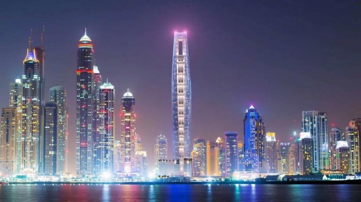 Dubai thyen sërish rekord, pritet të ndërtohet hoteli më i lartë në botë (FOTO LAJM)