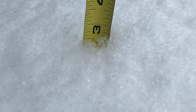 Shtresa e borës arrin 13 centimetra në Mavrovë