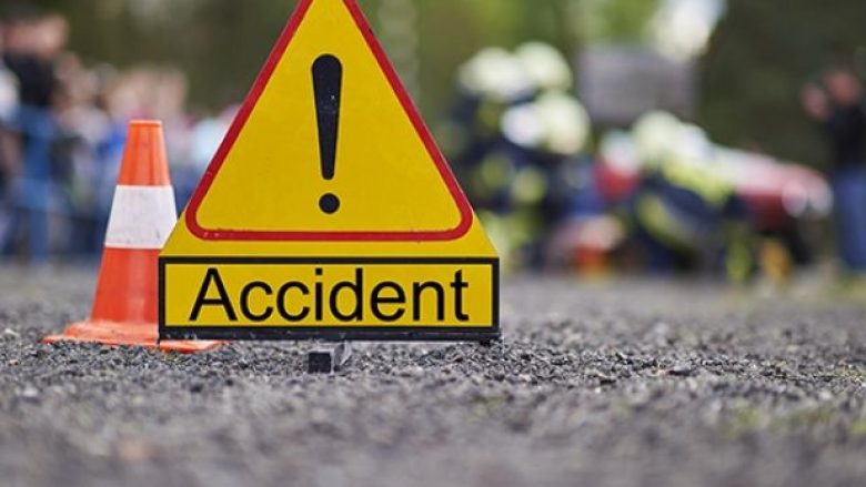 Një i vdekur dhe tre të lënduar në një aksident në Strumicë