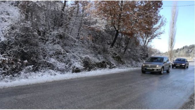 Më shumë dëborë 24 centimetra në Hanet e Mavrovës