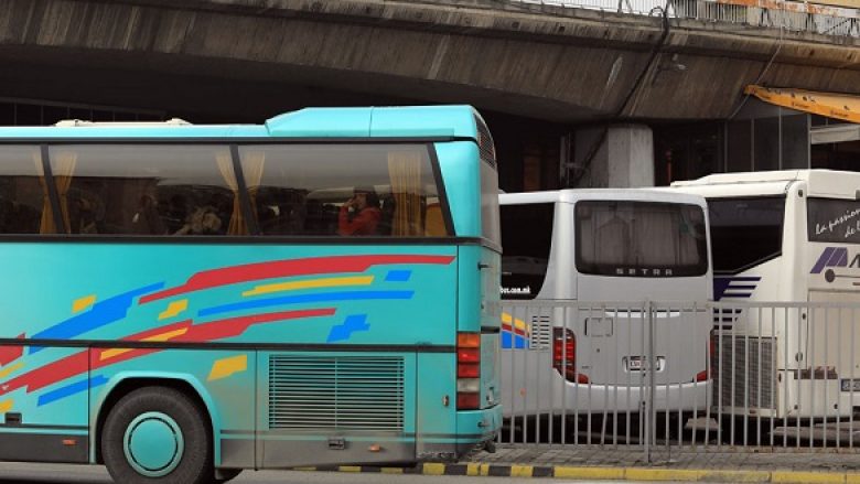 Zvogëlohet numri i linjave të autobusëve nga Gostivari drejt qyteteve tjera