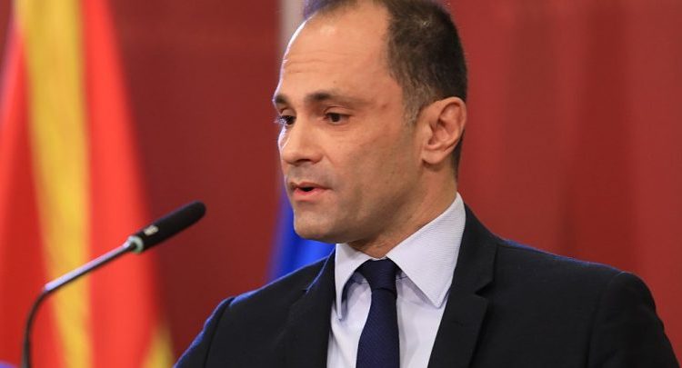 Filipçe: Udhëtarët e “Vizer”-it nga Milanoja dhe Venecia do të plotësojnë formularë gjatë hyrjes në vend