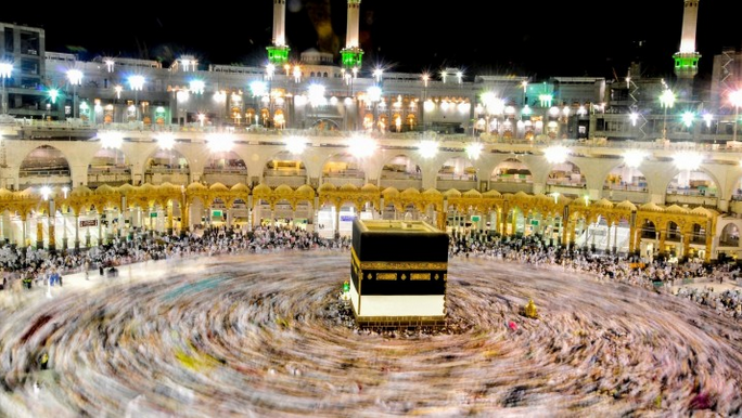 LAJMI FUNDIT: Arabia Saudite i këshillon myslimanët që të mos bëjnë përgatitje për haxhin në Mekë