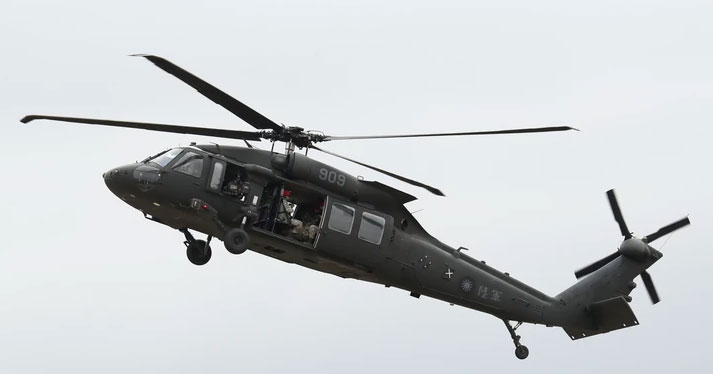 Rrëzimi i helikopterit të NATO-s në Detin Jon, një i vdekur dhe 5 të zhdukur