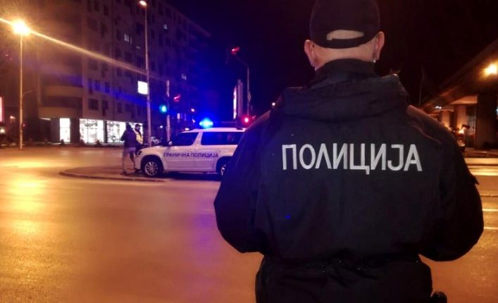 Policia po zhvillon aksion gjatë orës policore: Konfiskohen mbi 1 tonë drogë në Shkup (FOTO)