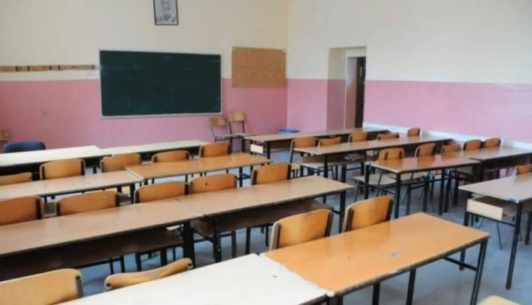 Viti shkollor 2019/2020 mbaroi “online”