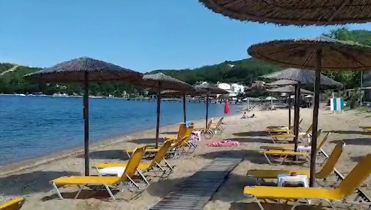 Në pushim dhe plazh me distancë fizike! Agjencitë turistike kërkojnë ndihmë, anulojnë aranzhmanet