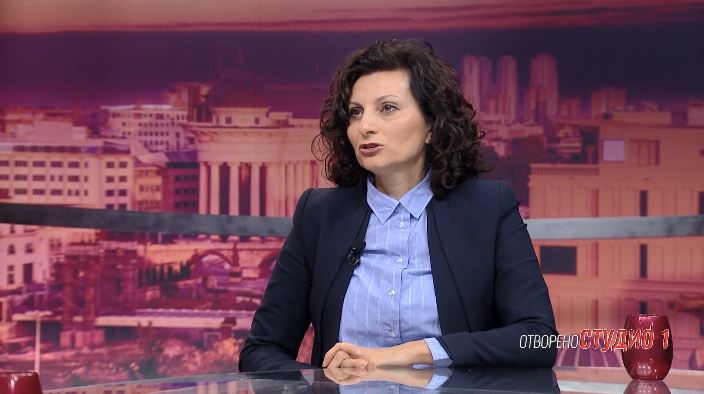 Antikorrupsioni sqaron dilemën: Si ka mundësi edhe deputet edhe ministër!?