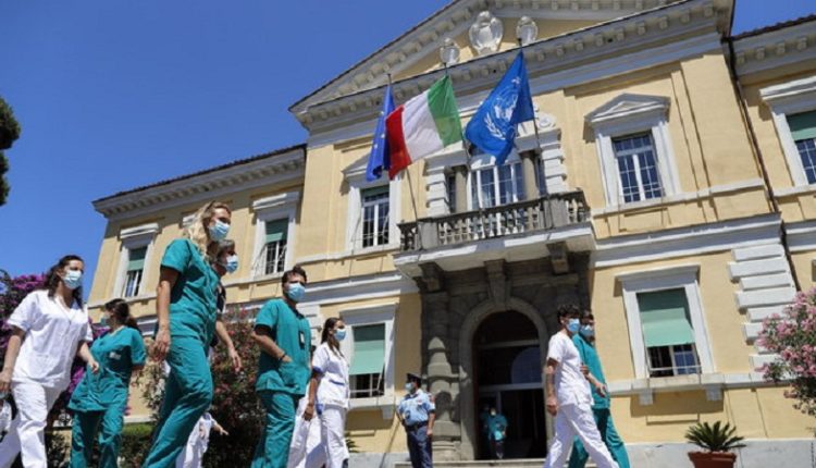 Fillon testimi i vaksinës italiane kundër koronavirusit, 90 vullnetar i nënshtrohen provës në Romë