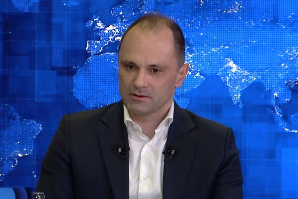 Filipçe: Javën e ardhshme do të merret vendimi nëse do të vazhdojë masa për prindërit e liruar nga puna dhe për të sëmurit kronikë