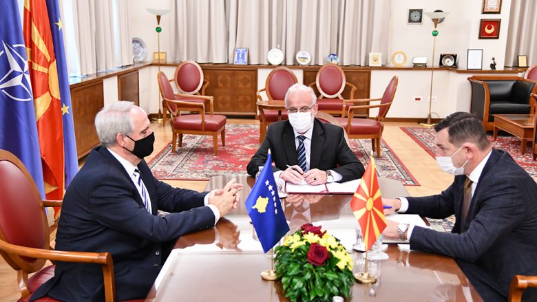 Xhaferi-Dedaj: Kërkohet mënyrat për lehtësimin dhe liberalizimin e plotë të lëvizjes së qytetarëve ndërmjet Maqedonisë dhe Kosovës
