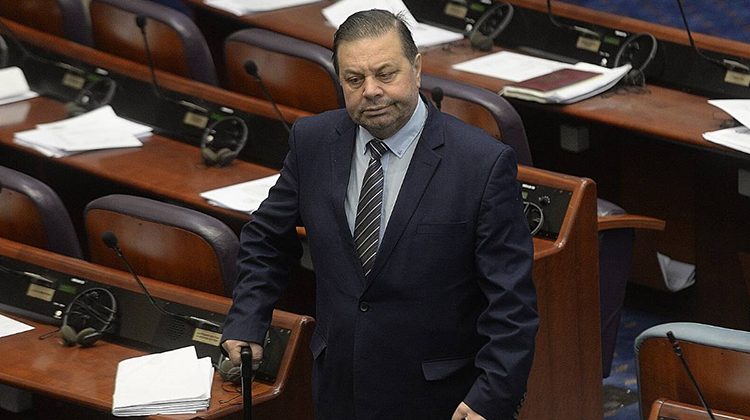 Amdi Bajram: Nuk do të ketë dasëm, e anuluam