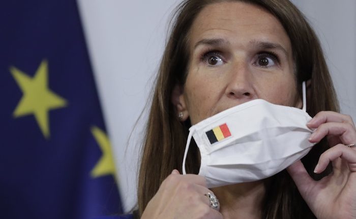 Ministrja e Jashtme belge në terapi intensive pas infektimit nga Covid