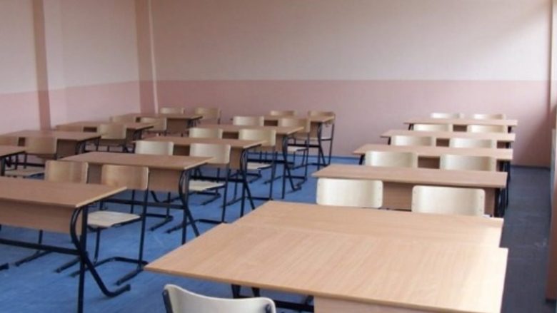 Maqedoni: Edhe 13 shkolla morën leje për mësim me prani fizike