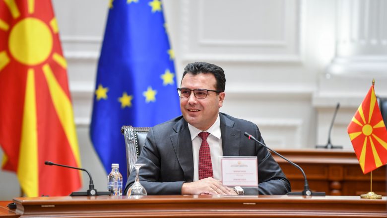 Zaev para ambasadorëve të BE-së: Në negociatat me Bullgarinë kemi vija të kuqe