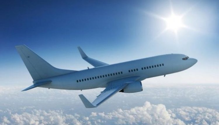 Rrëfimi i personit që udhëtoi nga Afrika në Londër i fshehur në rrotën e aeroplanit