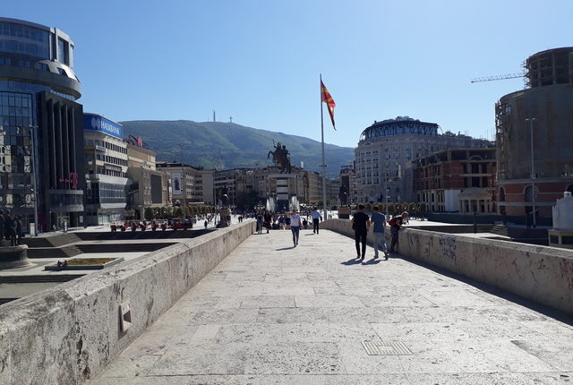 Kontesti me Bullgarinë përplas zyrtarët në Maqedoninë e Veriut