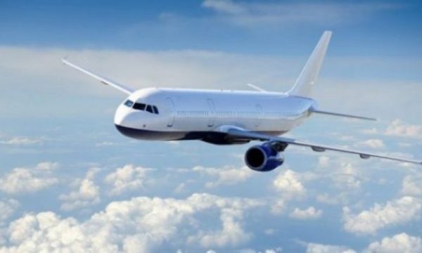 Zhduket avioni në Janinë, piloti që e drejtonte nuk kishte diplomuar ende
