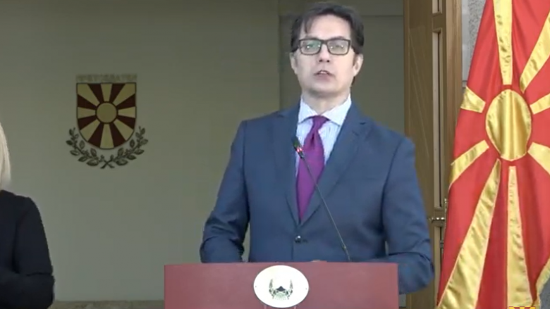 Pendarovski: Pushteti dhe opozita ta zgjatin dorën, regjistrimi të zbatohet në maj ose qershor, të mos ketë bojkot