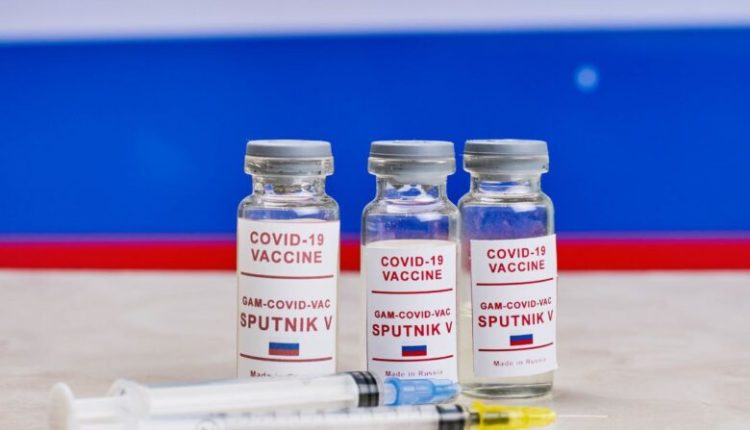 Arrihet marrëveshja, Serbia do të prodhojë vaksinën ruse Sputnik V