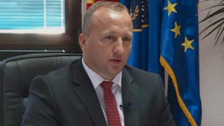 Nuhiu me thirrje për mërgimtarët: Regjistroni fëmijët që të përfshihen në regjistrimin e popullsisë në Maqedoni