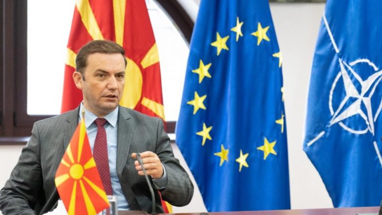 Ali Ahmeti prezanton Bujar Osmanin si kandidat për president të Maqedonisë