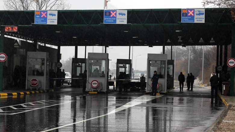 Maqedoni: S’ka ndalesa të gjata në pikat kufitare