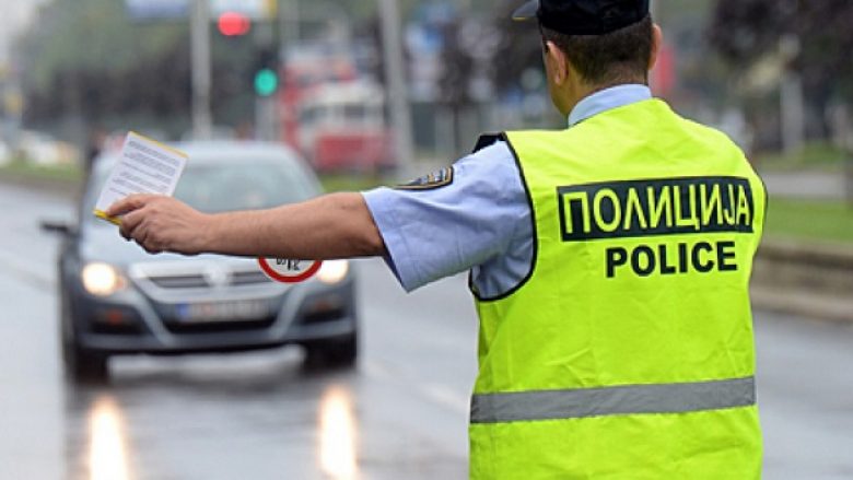 MPB: 139 gjoba për shkeljet në trafik në qytetin e Shkupit