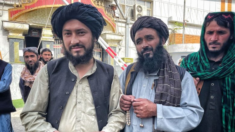 Rrëfimi i talibanit të ri, pranon se ka vrarë shumë njerëz gjatë luftës – beson se Afganistani “tani është vend i sigurtë”