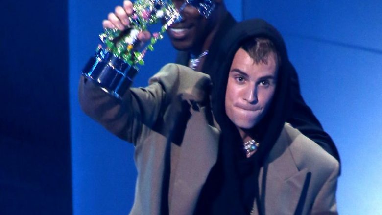 Justin Bieber shpallet “Artisti më i mirë i vitit” në MTV Video Music Awards 2021