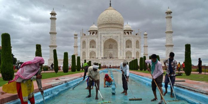 India rihapet për turistët e huaj